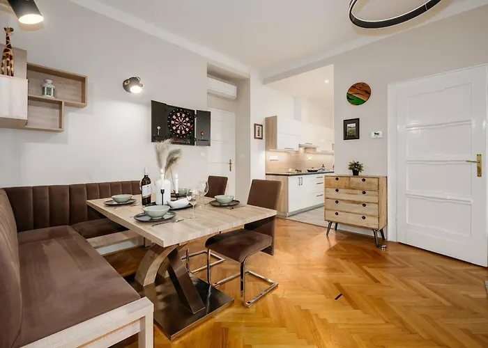 アパート Spacious 2br Vrsovice | Ac • Netflix • Cozy *