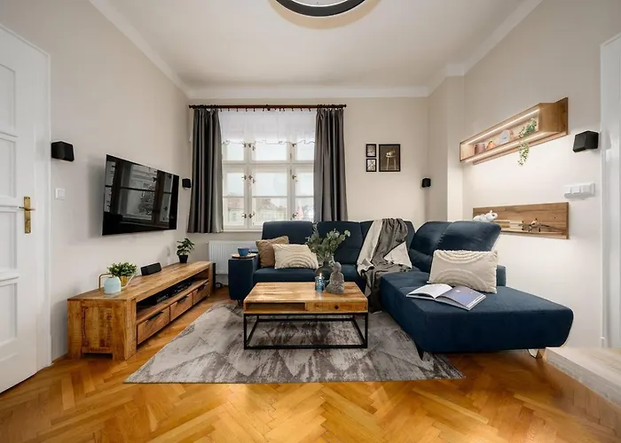 Spacious 2br Vrsovice | Ac • Netflix • Cozy 아파트